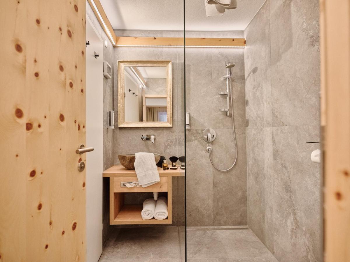 Boutique Apartment Sonnenhang - Incl Rooftop Spa فليس المظهر الخارجي الصورة